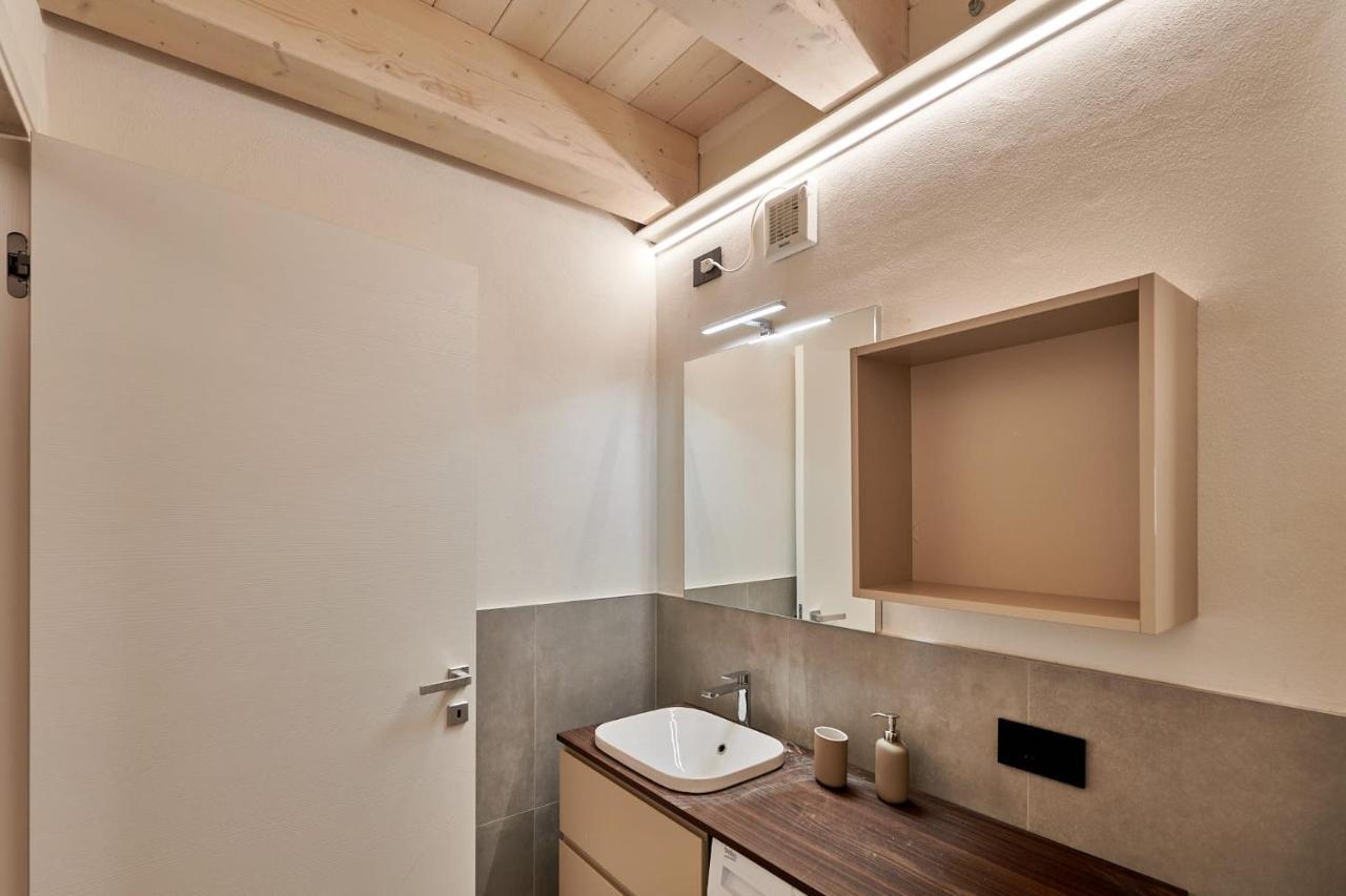 Apartmentsgarda - Residenza Mercanti Exterior foto